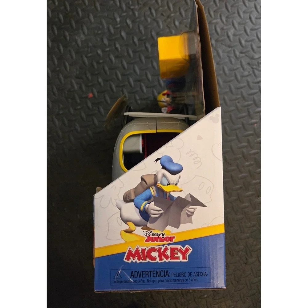 Disney Junior Mickey Happy Campers Playset RV Camper, Figures & Accessories (3+)